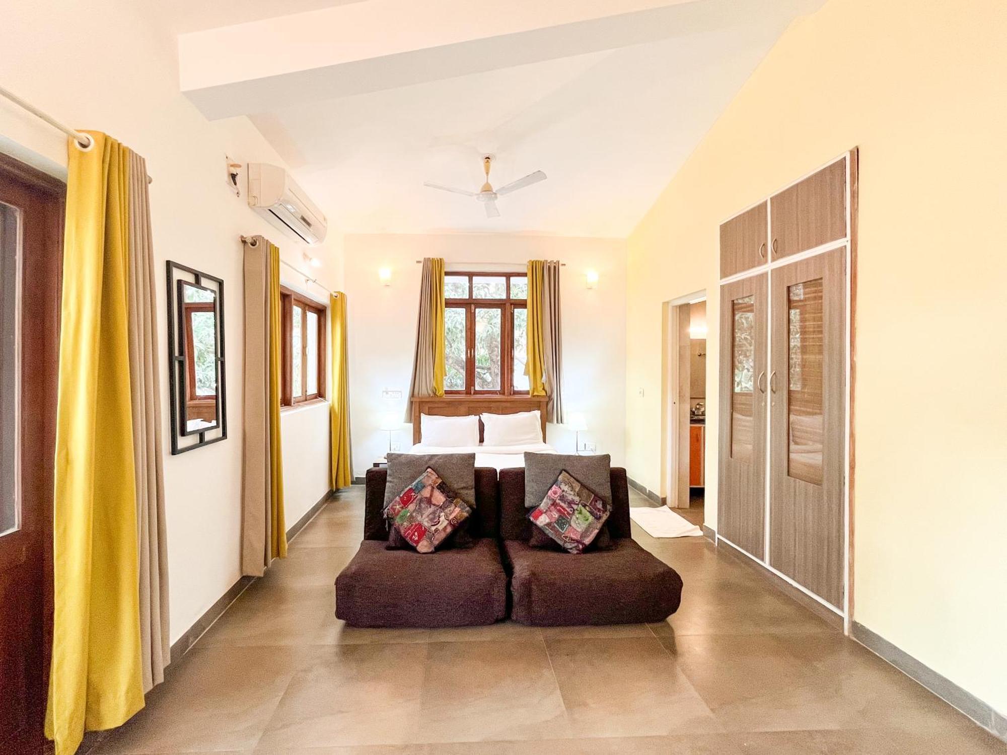 Rainforest - Casa Azure 5 Min Walk To The Beach Calangute Exterior photo