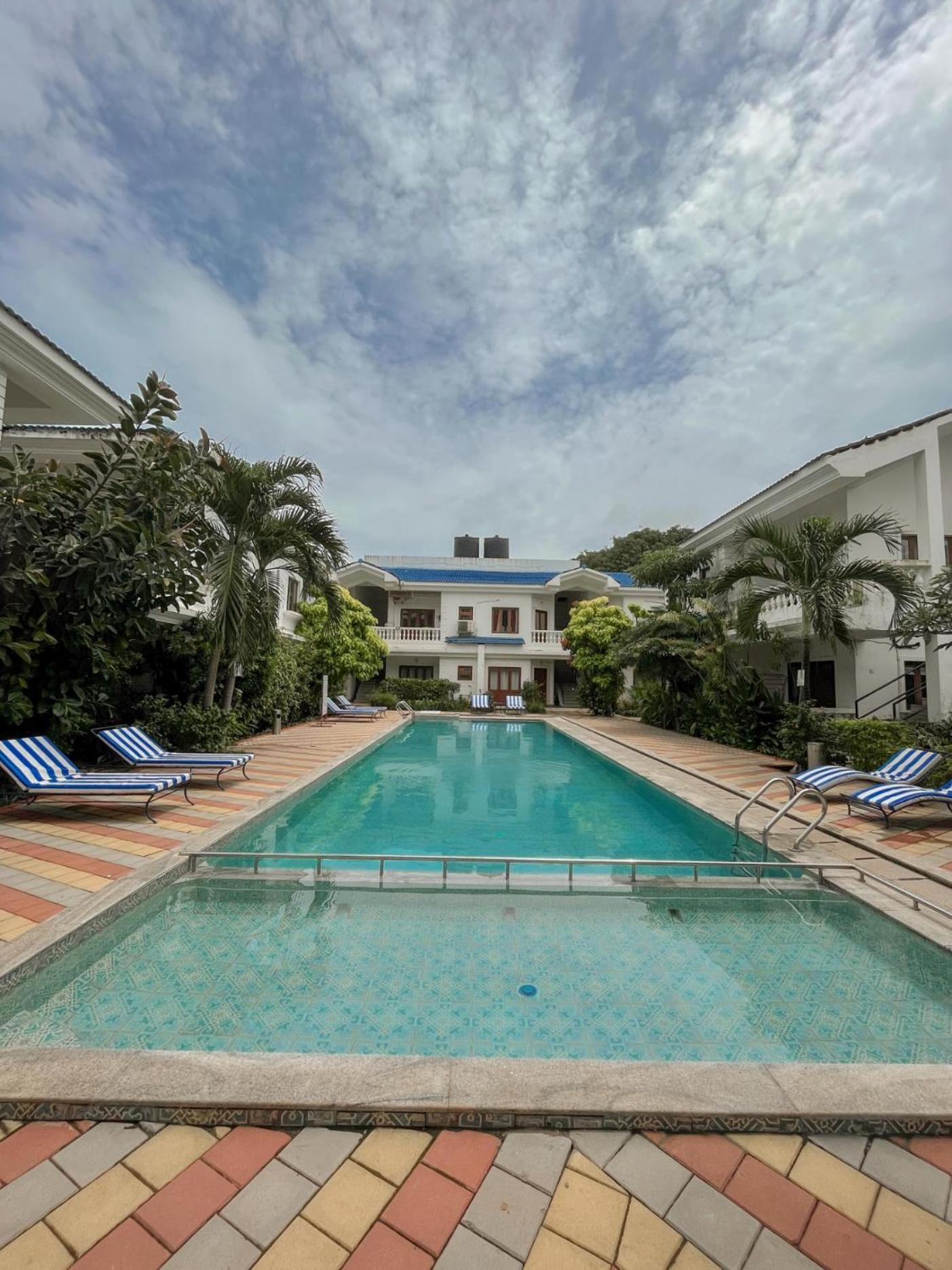 Rainforest - Casa Azure 5 Min Walk To The Beach Calangute Exterior photo