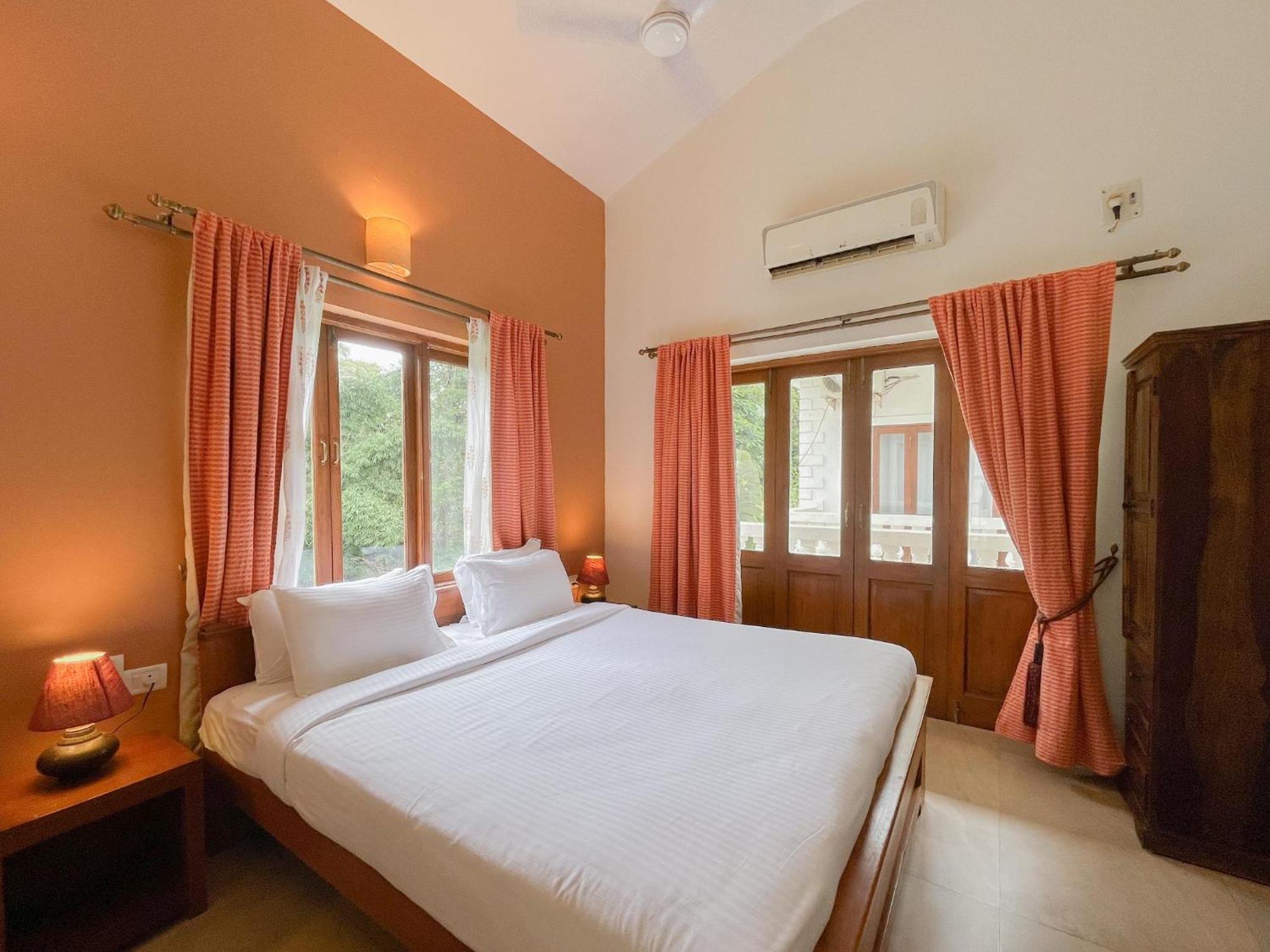 Rainforest - Casa Azure 5 Min Walk To The Beach Calangute Exterior photo